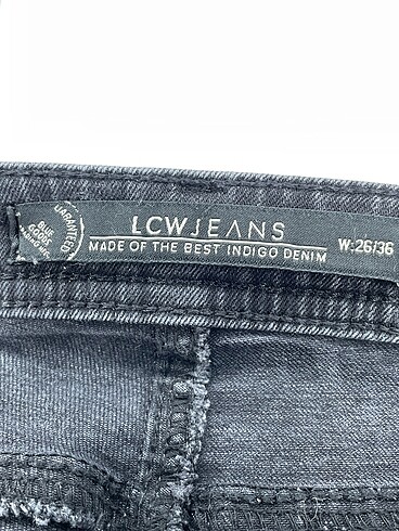 26 Beden gri Renk LC Waikiki Jean / Kot %70 İndirimli.
