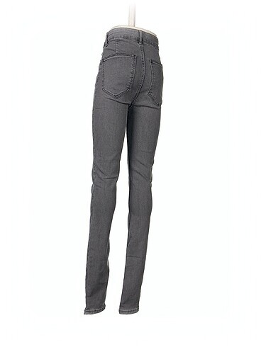 32 Beden Zara Skinny %70 İndirimli.