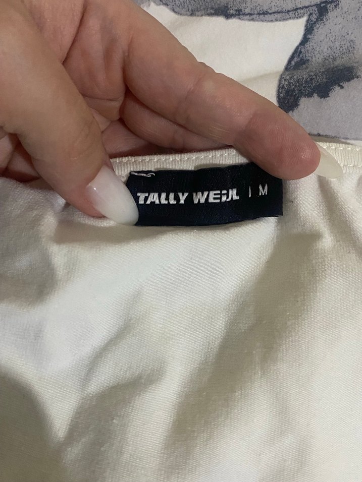 Beyaz Korse Detaylı Crop - Görsel 3