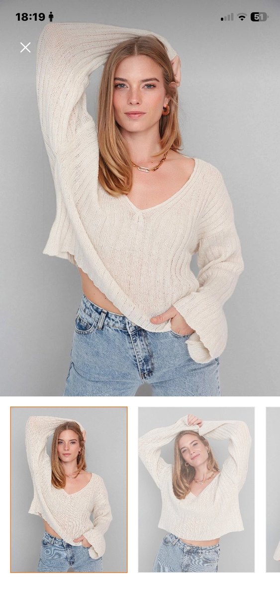 Bej V Yaka Örgü Kadın Kazak - Görsel 3