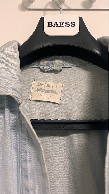 l Beden Defacto oversize collectıon yırtık kot ceket