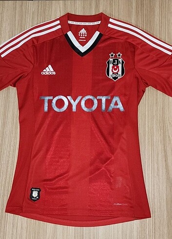 Beşiktaş Kırmızı Forma Feda Sezonu