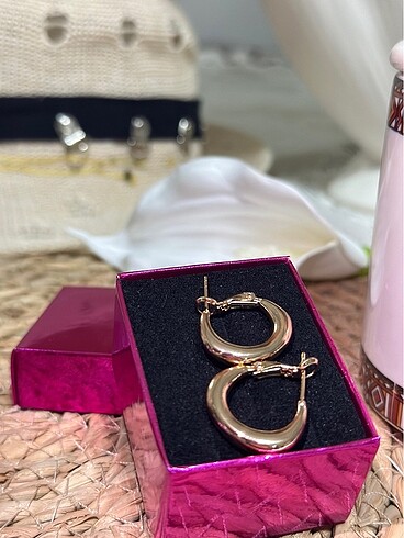 Özel Tasarım Gold Küpe