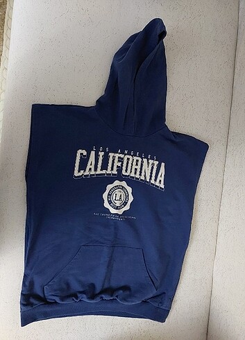 m Beden lacivert Renk Lc Waikiki Kolsuz Sweatshirt 