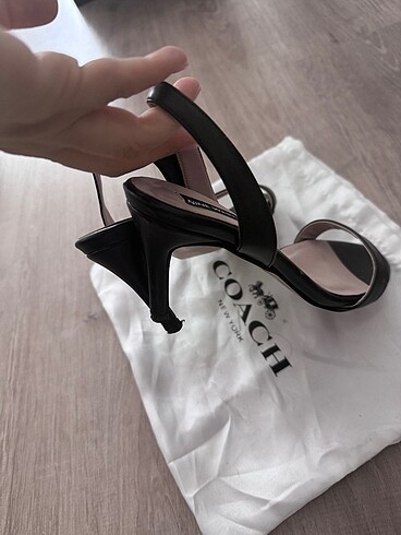 36 Beden siyah Renk Nine west şık topuklu