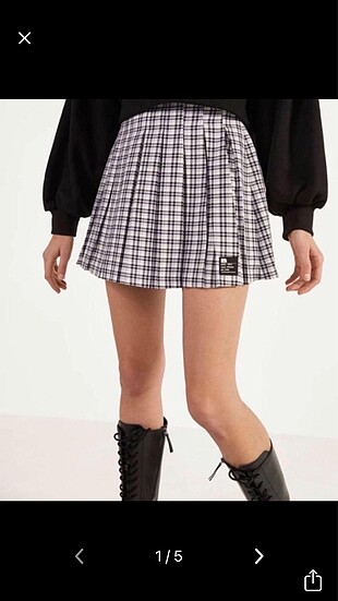 bershka pileli etek