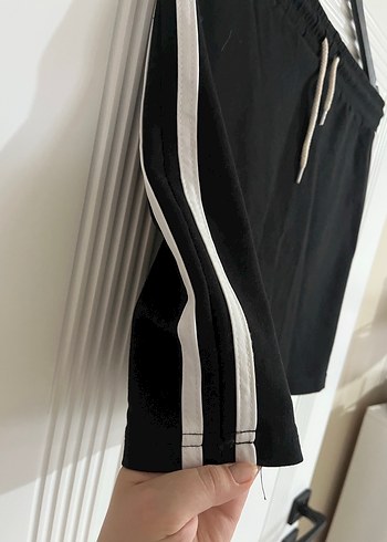 Siyah Rahat Kesim Mini Etek - Görsel 5