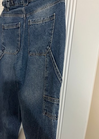 Kadın Kemerli Bol Kesim Kot Pantolon - Görsel 4