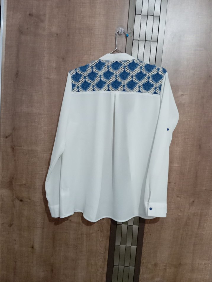 Kadın Beyaz Uzun Kollu Düğmeli Gömlek - Görsel 5