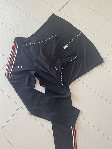 Takım Under Armour Marka