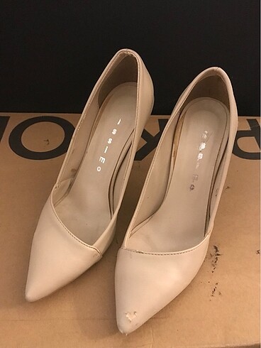 İssimo Home Stiletto krem
