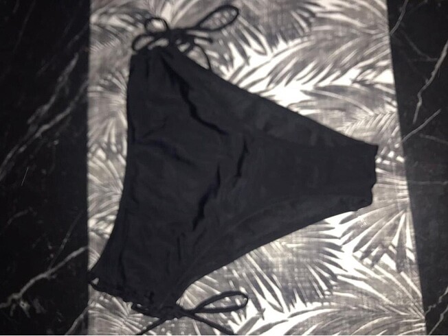 m Beden Bikini altı