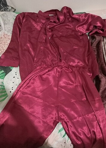 Saten pijama