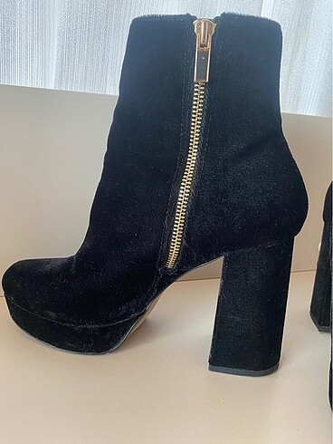 38 Beden Stradivarius Ayakkabı