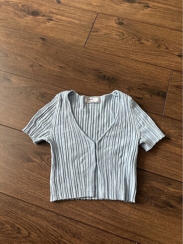 bershka önü açık crop