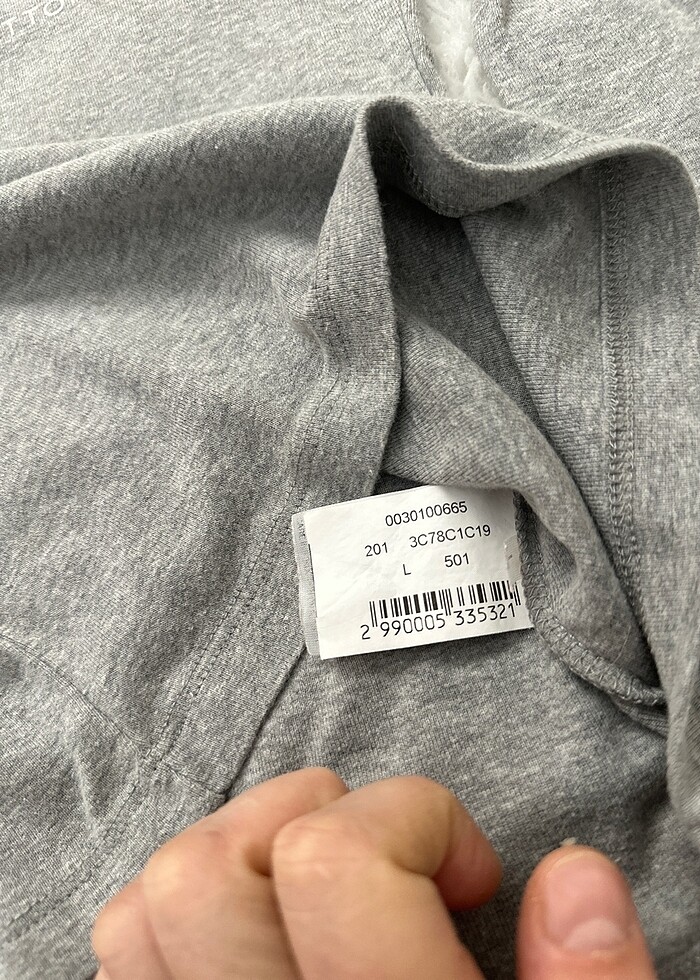 3 kez giyildi - Görsel 3