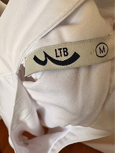 Beyaz üst - Görsel 3