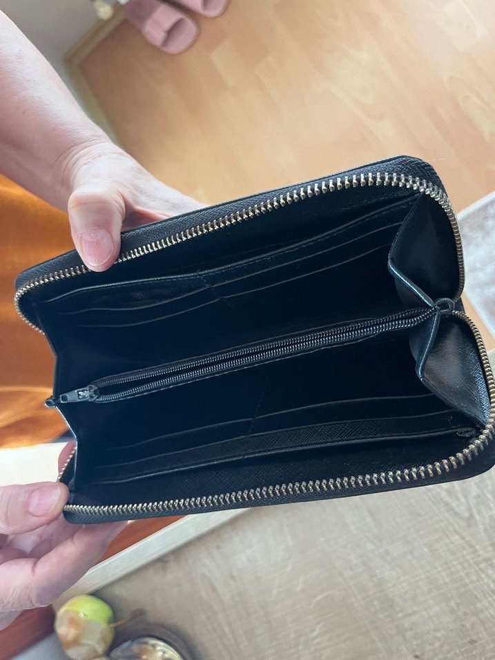 Siyah Deri Fermuarlı Kadın Cüzdanı - Görsel 3