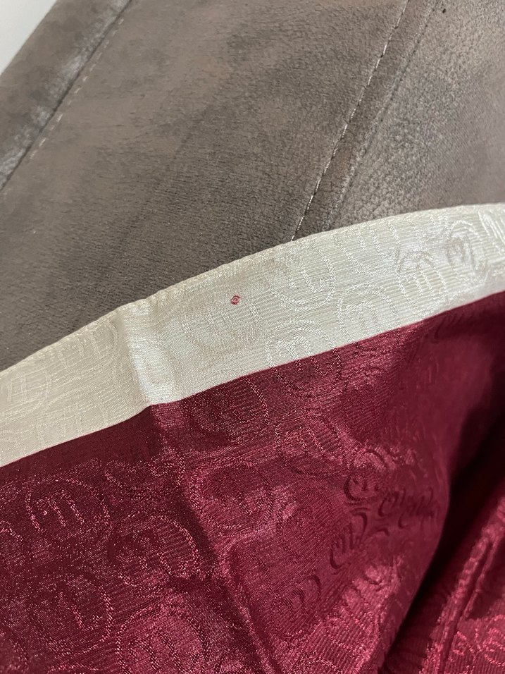 Bordo ve Gri Kenarlı Düz Desen Eşarp - Görsel 3