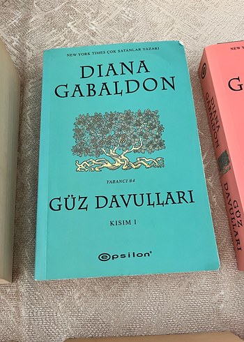 Diana Gabaldon un OUTLANDER SERİSİ  - 7 Kitap - Görsel 4