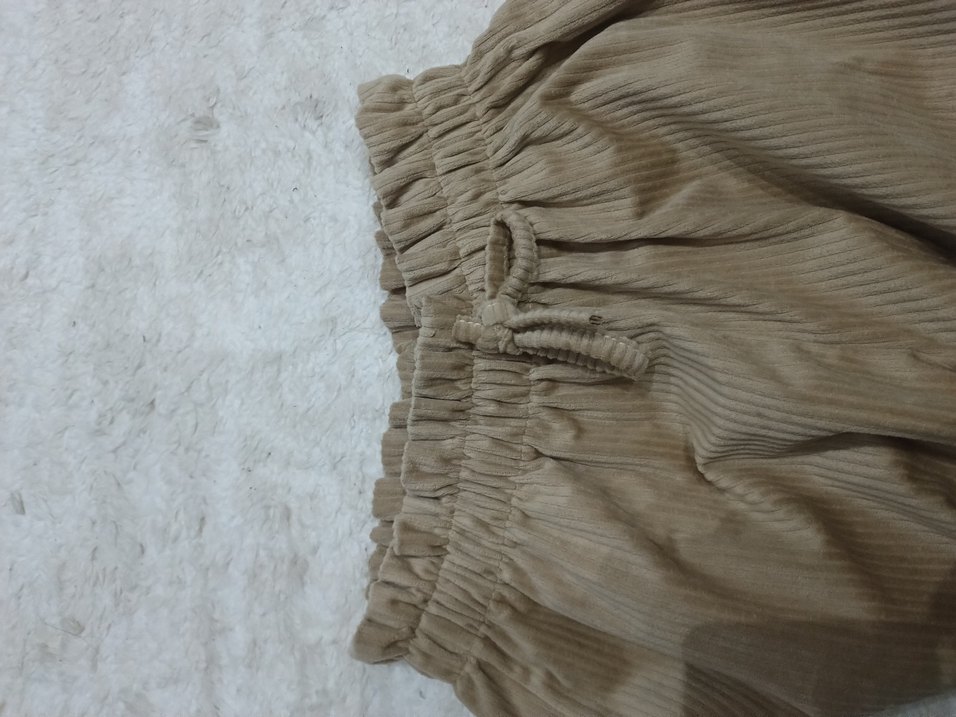 Bej Kadın Pilili Kumaş Pantolon - Görsel 4