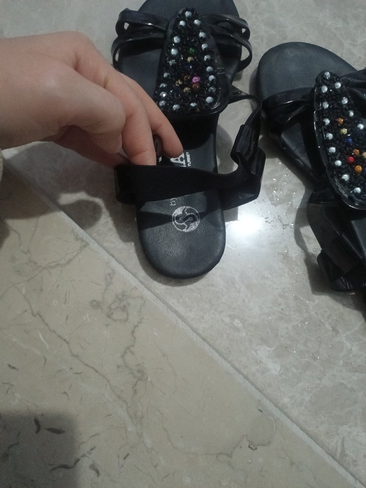 Siyah Taşlı Kadın Sandalet - Görsel 2