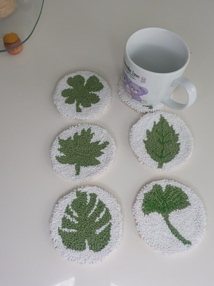 Bohem Yaprak Desenli El Yapımı Bardak Altlıkları punch - Görsel 2