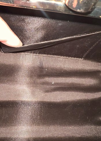 Bej Parlak Deri Tokalı Kadın Portföy Çanta - Görsel 6