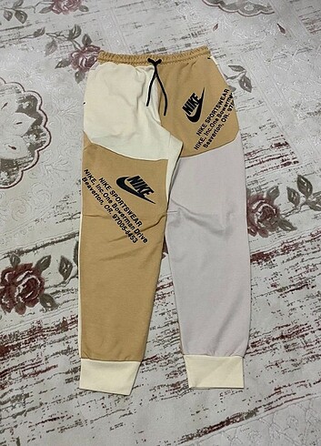 Nike Nike tech flech