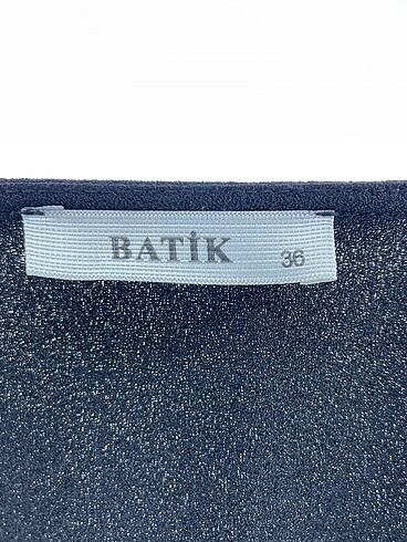 36 Beden siyah Renk Batik Hırka %70 İndirimli.