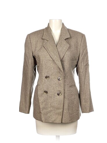 Diğer Blazer %70 İndirimli.