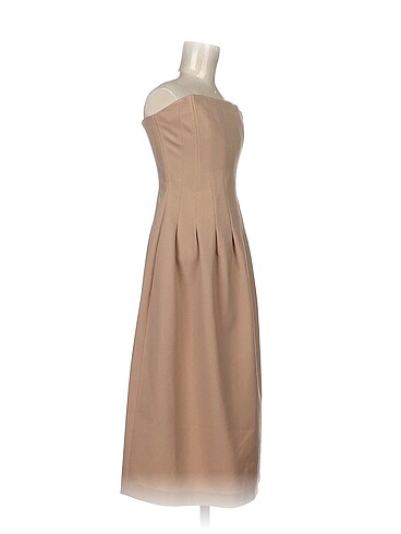 H&M H&M Kısa Elbise %70 İndirimli.
