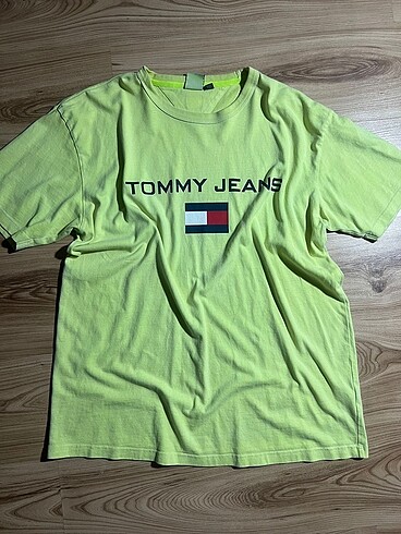 Tommy T-shırt