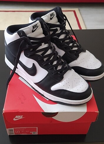 Nike Dunk High Retro 