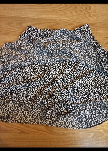 çiçek desenli etek - Görsel 2