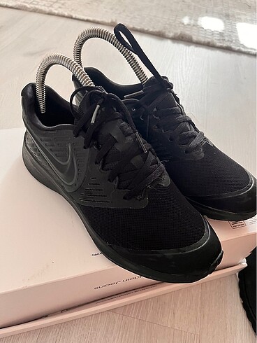 Nike spor ayakkabı
