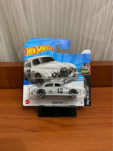 Hot Wheels Jaguar MK1