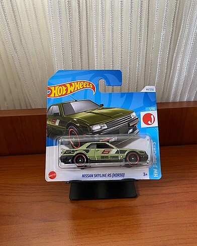 Hot Wheels Nissan Skyline RS KDR30