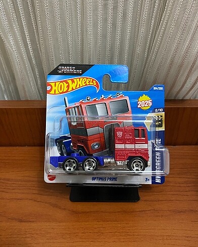 Hot Wheels Optimus Prime