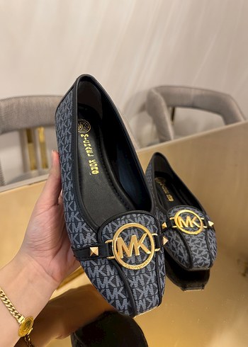 37 Beden siyah Renk Micheal Kors babet