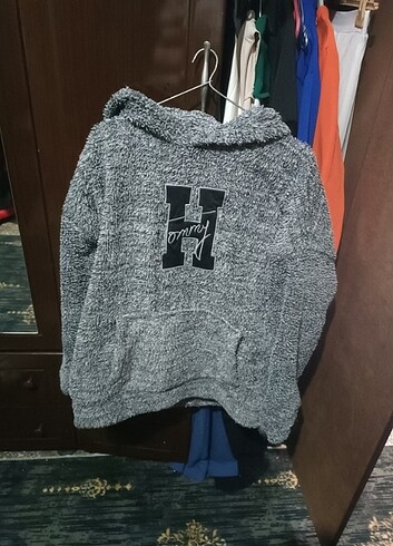 Peluş kazak