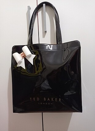 Ted Baker çanta