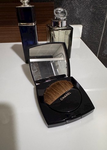 Chanel Les Beiges Pudra SPF 25 - Bej - Görsel 4