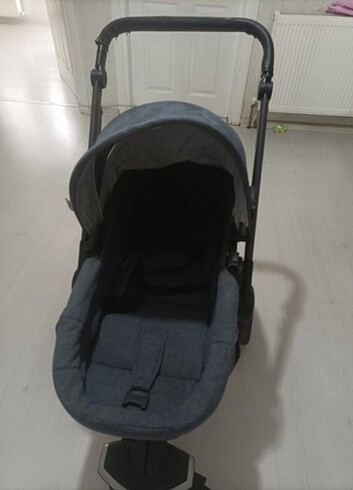 15-36 kg Beden Bebek arabasi
