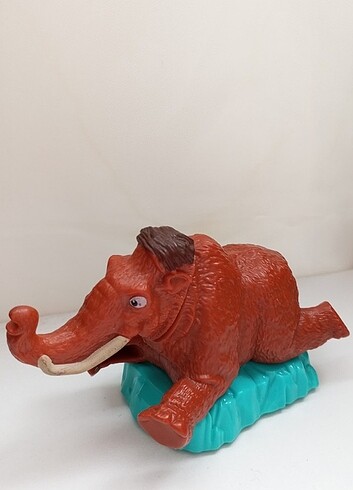 Mamut Figür