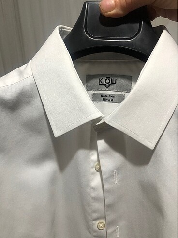 Zara Beyaz gömlek