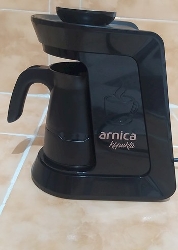 Arnica Siyah Kahve Makinesi