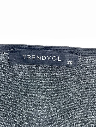 38 Beden siyah Renk Trendyol & Milla Bluz %70 İndirimli.