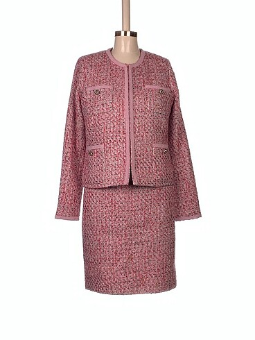 Diğer Blazer %70 İndirimli.
