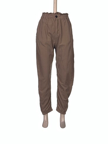 Zara Düz Kesim %70 İndirimli.